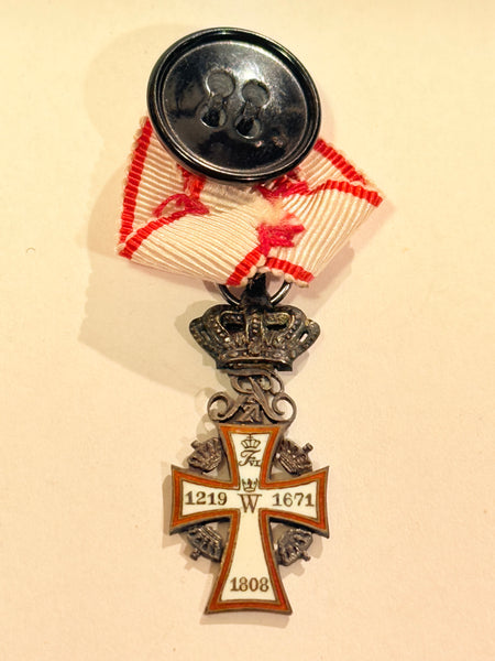 Miniaturemedalje af det danske Ridderkors - Frederik IX version.
