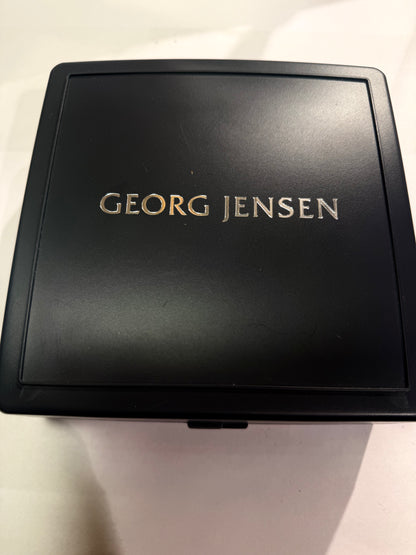 Georg Jensen Juleuro 2014 - Juletræ med duer. Design: Karen Bit Vejle