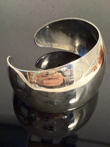 Jørgen Frandsen (1948-1973.) vintage modernistisk Sterling sølv armring.