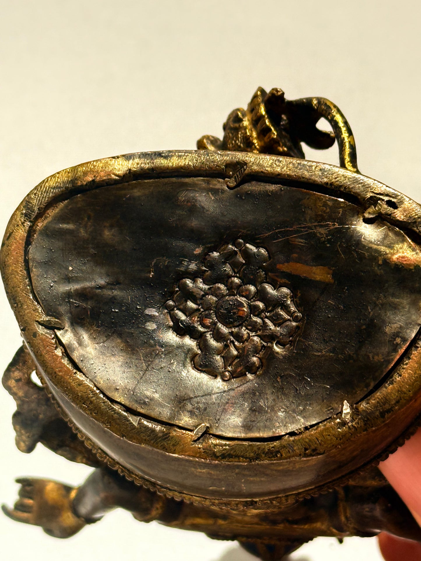 Gudinden Laxmi i forgyldt og oxideret kobber, fra 1900 tallet