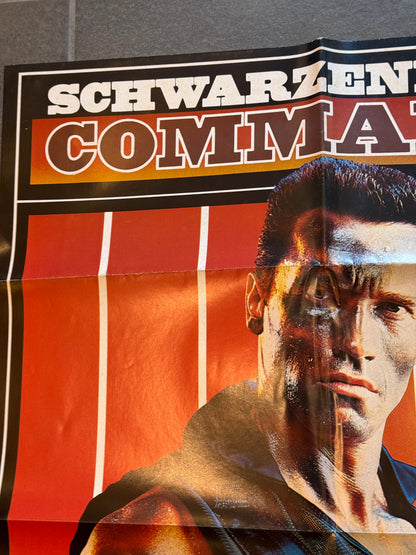 Commando. Original dansk premiere plakat, fra 1985.