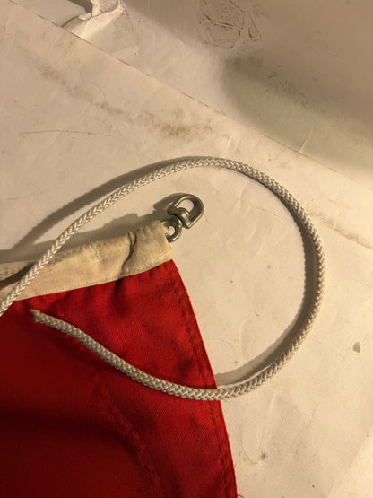 Vintage Dannebrog flag 160x220 til flagstangen, fra midt 1900 tallet.