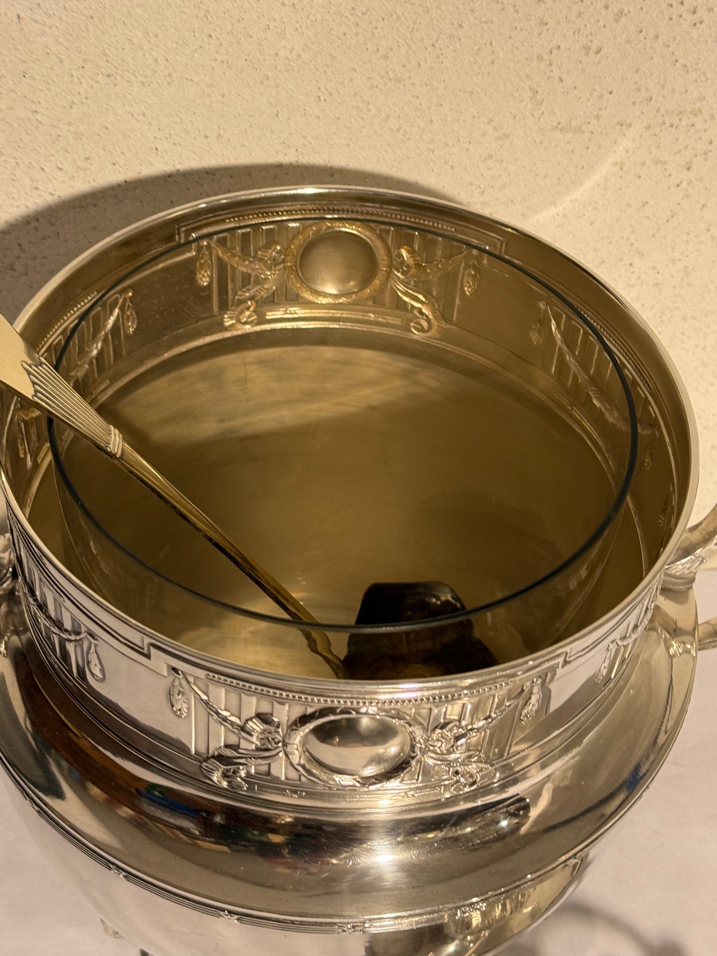 Antik Nyklassisk sølvbelagt punch bowl. Fra 1915-1925