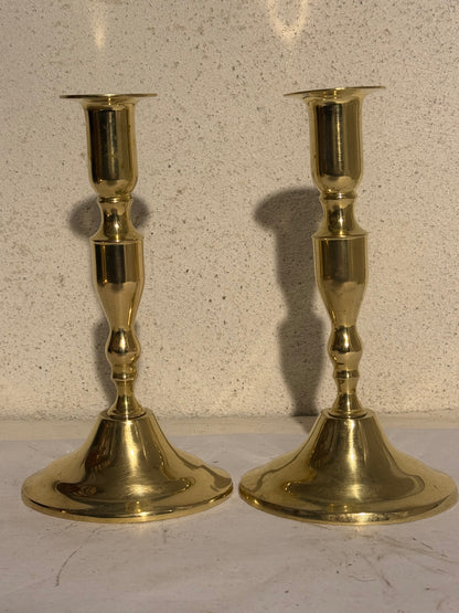 Midt 20.Årh. klassiske messing lysestager. ældre design