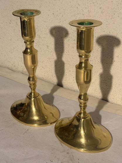 Midt 20.Årh. klassiske messing lysestager. Vintage design