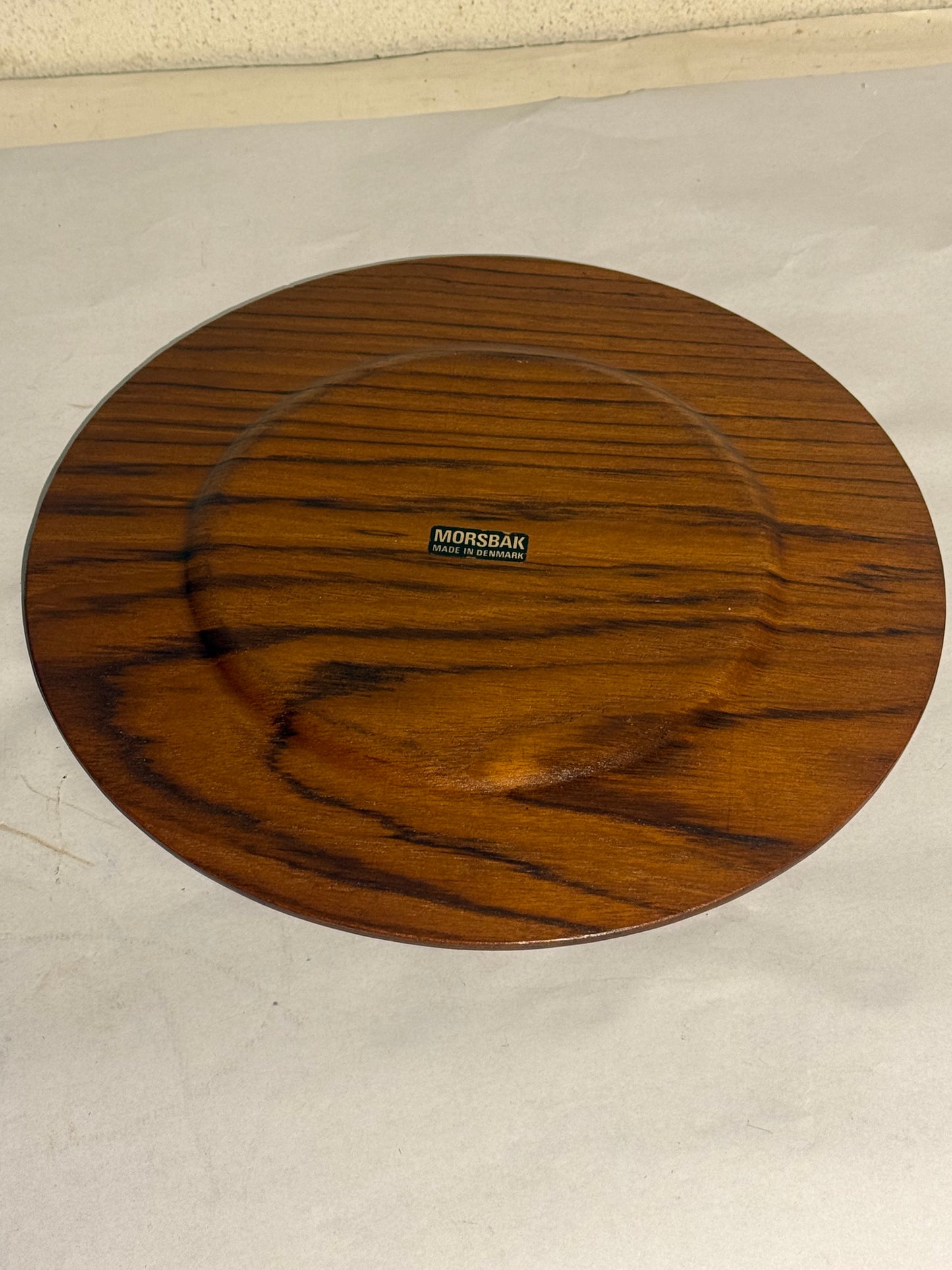 Morsbak. Vintage dansk design palisander dæk tallerken. Fra 1960érne