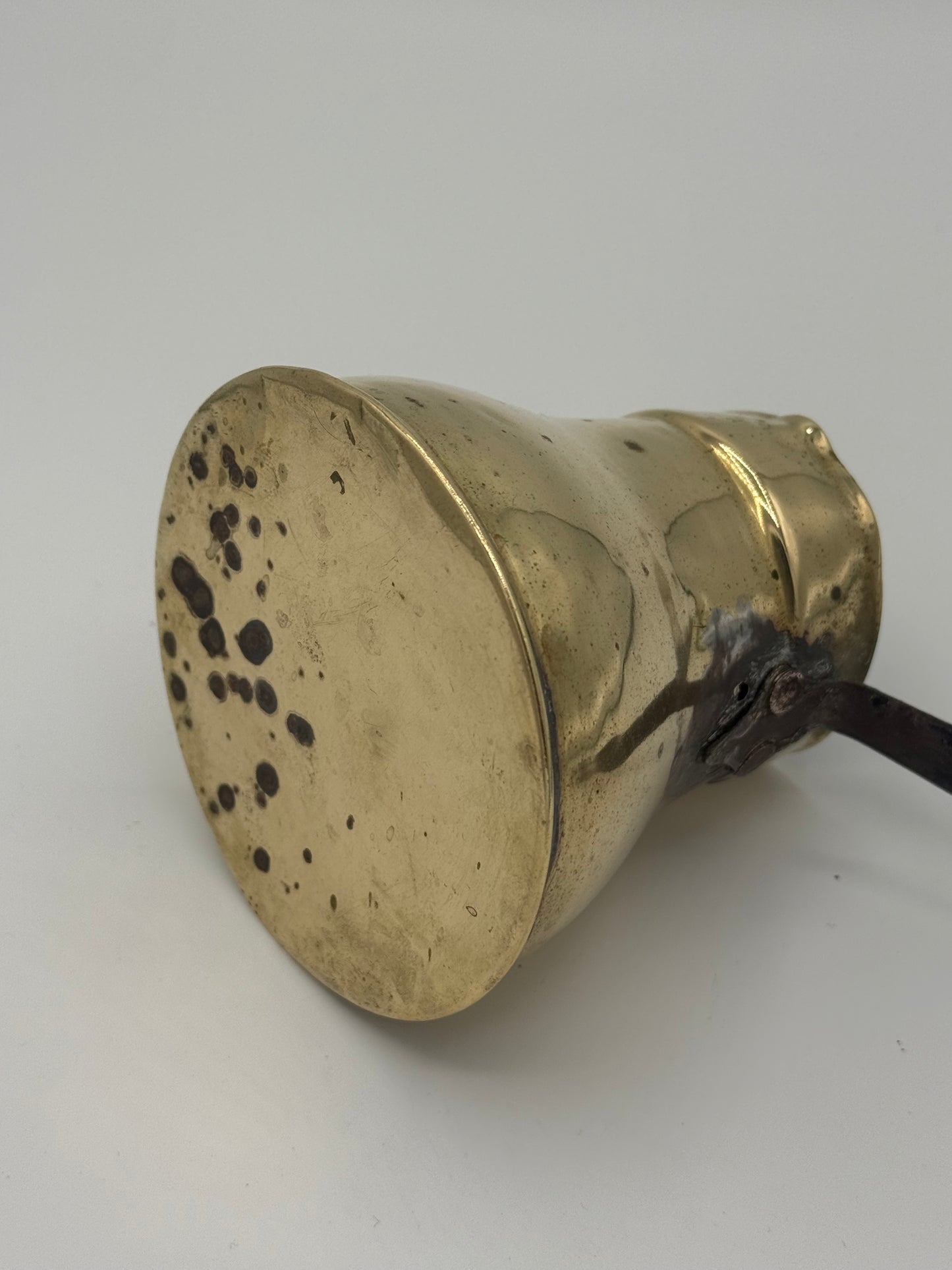 Antik tyrkisk messing kaffekande. Fra 19.Årh