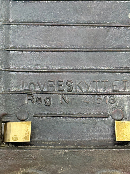 Antik Fero væghængt Notesrulle holder. Danmark, fra 1920/30érne