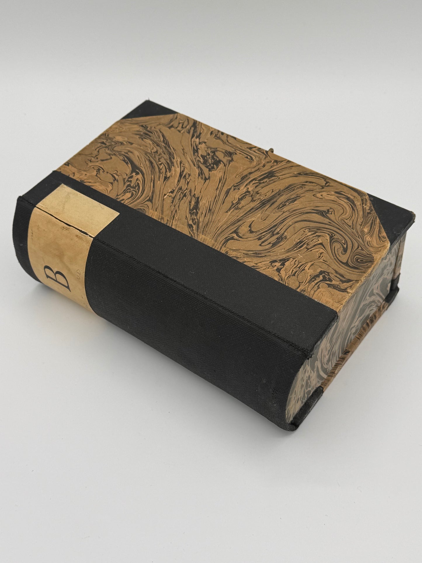 Antik dansk "BOG" æske. Start 20. Århundrede