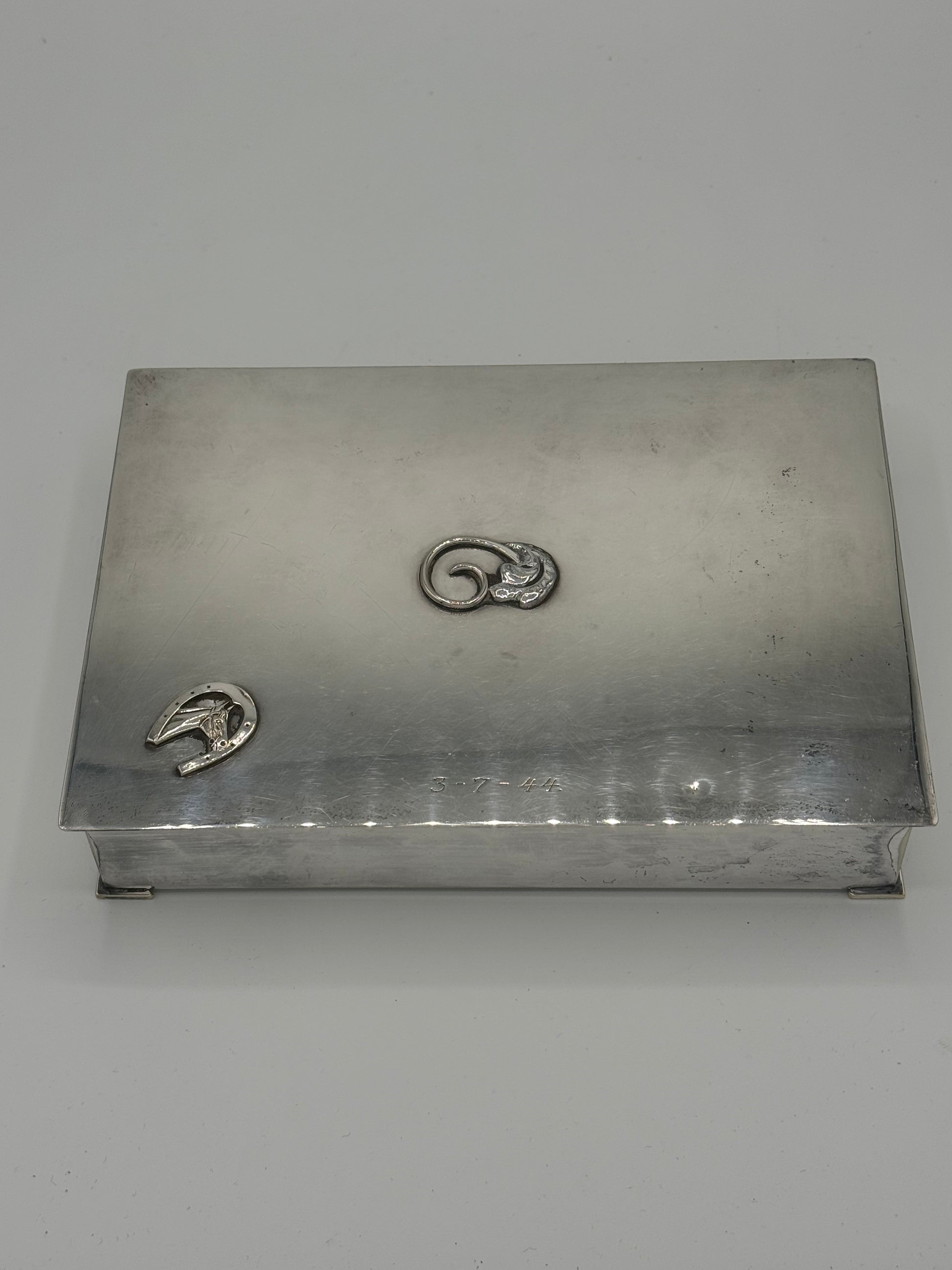 Madsen & T.Baagøes Eftf. (1958 - 1973) Cigar æske i sølvbelagt messing