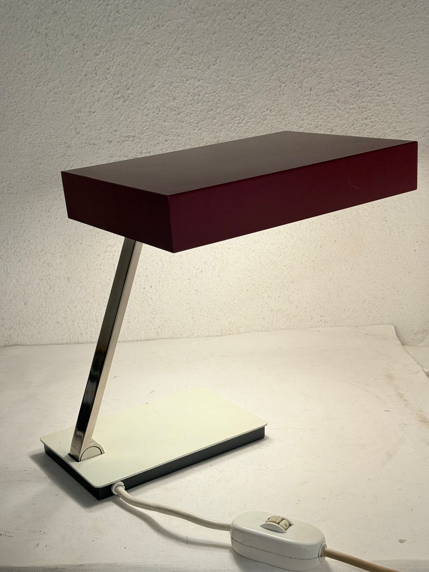 Modernistisk Kaiser Leuchten bordlampe, fra 1960érne.