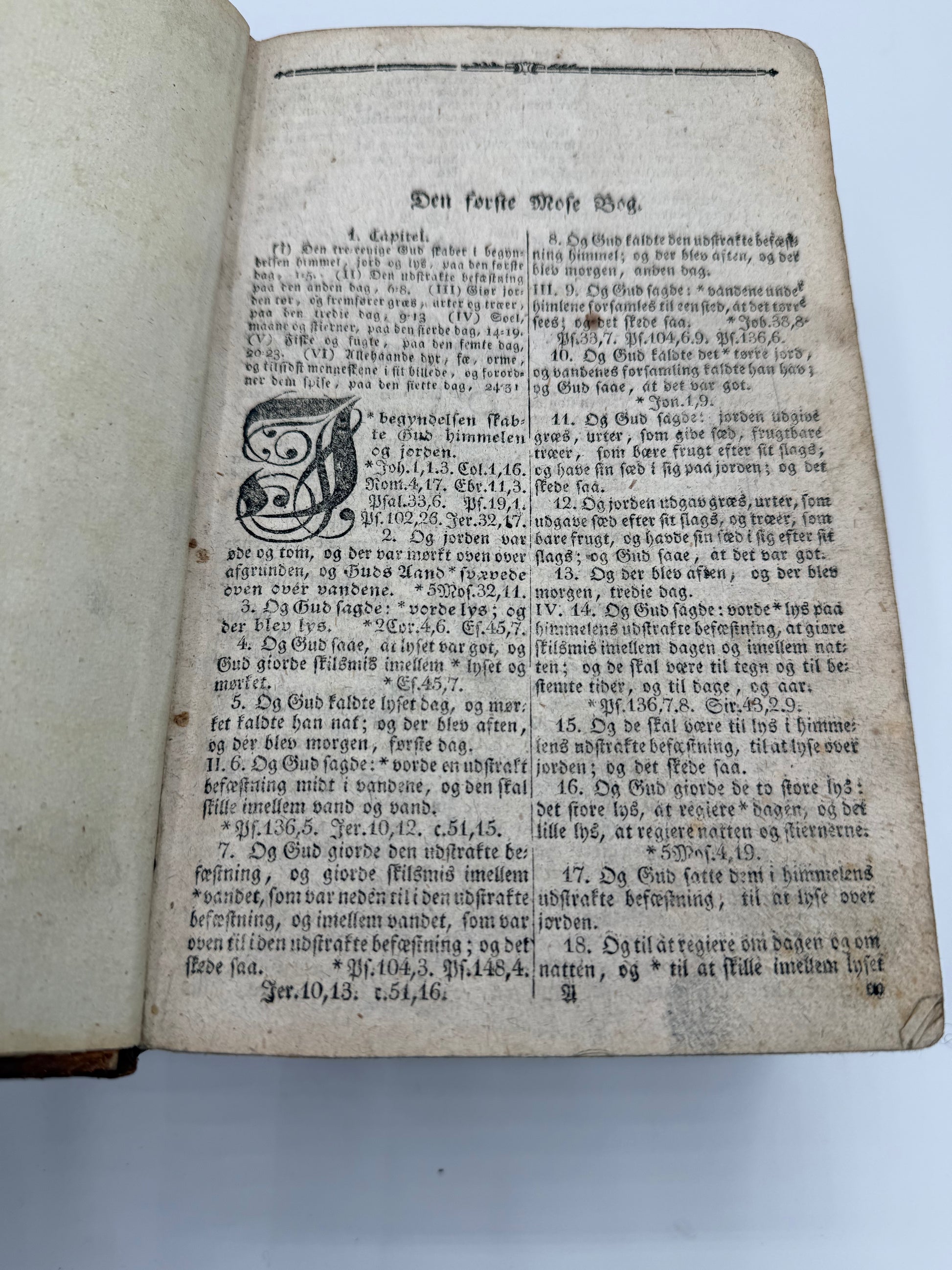 Biblia, det er den ganske Hell. Skrifts Bøger, efter en 1699. Udgangne huus og rejse bibel. Fra 1777