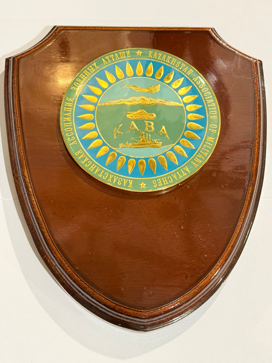 Kazakhstan Ass. Of Military Attaches skjold / plakette.