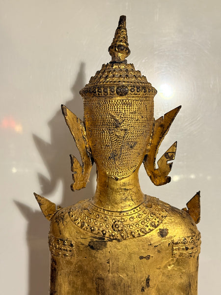 Stor 93 cm. Ratthanakosin buddha statue i forgyldt bronze, Thailand, fra 1800 tallet