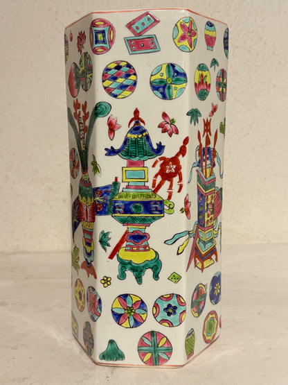 Older Chinese hexagonal hat stand vase, from the late 19th/early 20th century. Stamped.