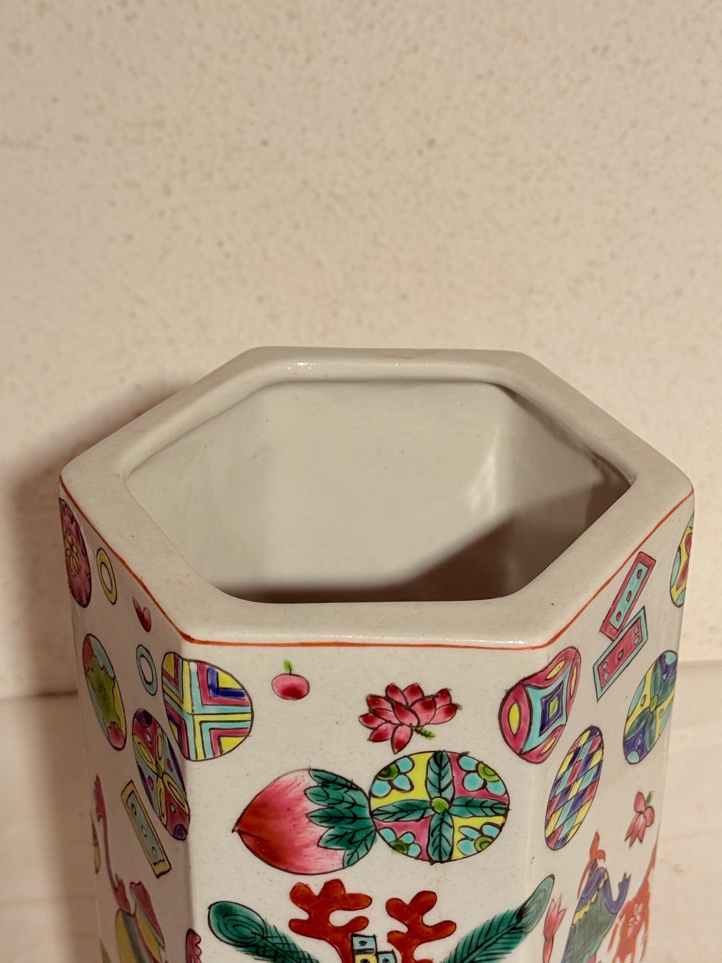 Older Chinese hexagonal hat stand vase, from the late 19th/early 20th century. Stamped.