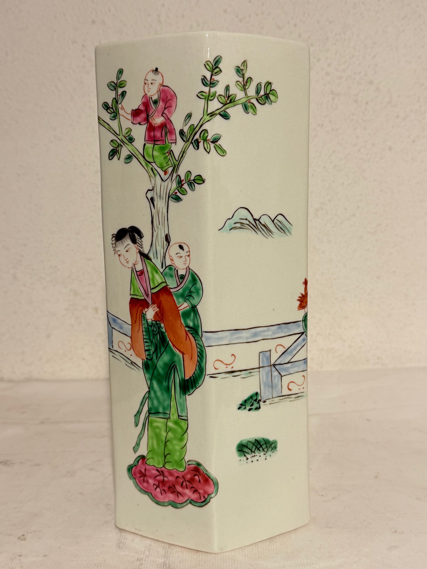 Older Chinese hexagonal hat stand vase, from the late 19th/early 20th century. Stamped.