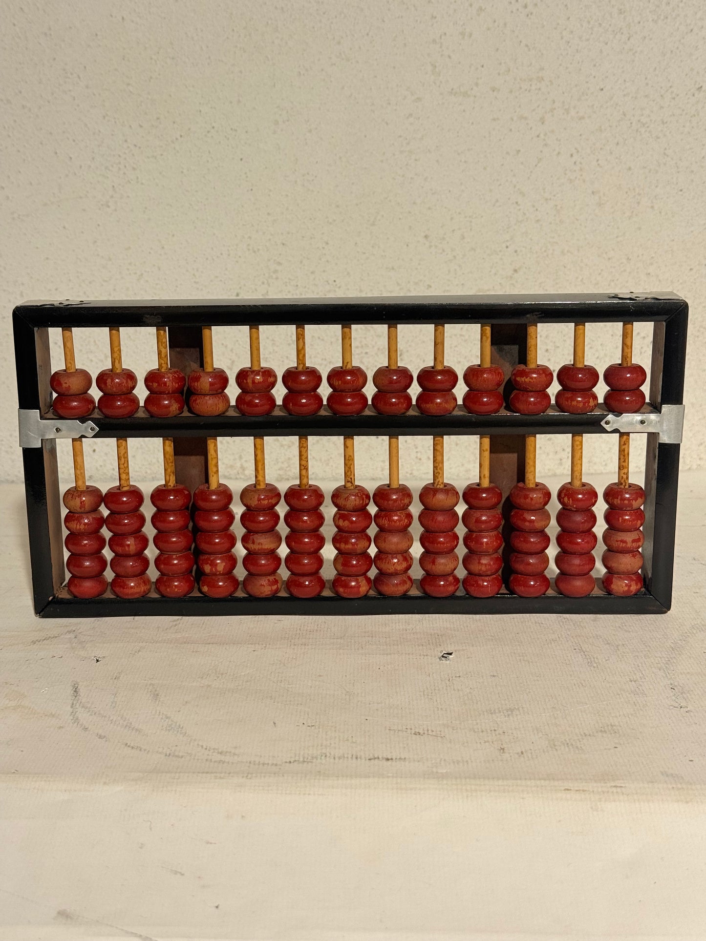Lotus Flower Brand suanpan ball frame. China. From 1960.