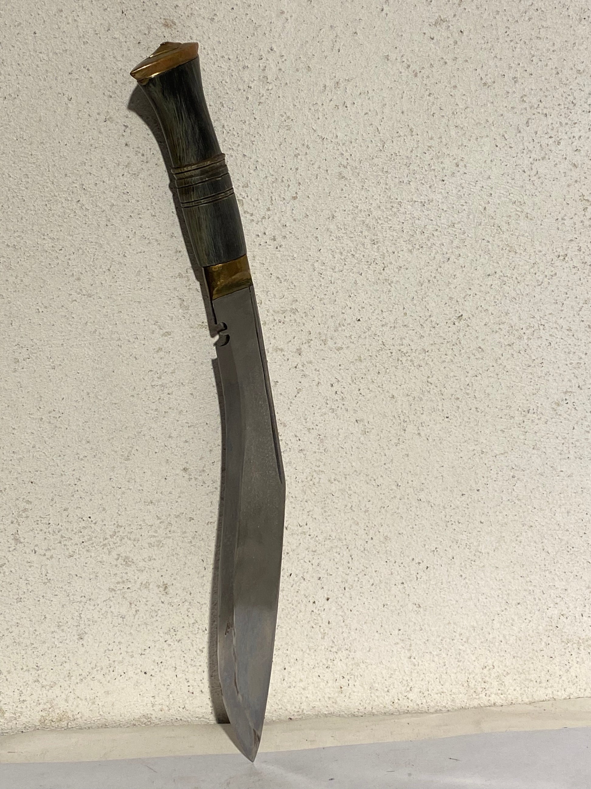 Ægte nepalesisk gurkha militær kukri-kniv. med royal proveniens