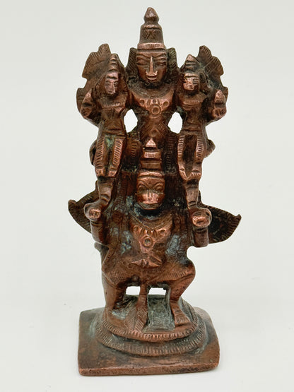 Antik Vishnu Garuda kobber statue. Indien. Fra 18.-19. Århundrede