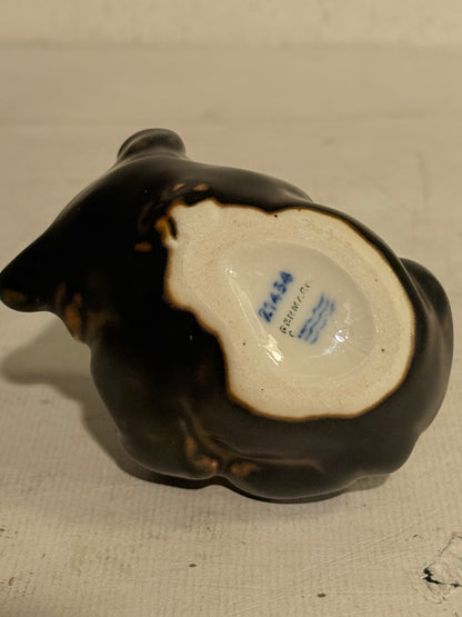 Knud Kyhn. Royal Copenhagen bear model no.: 21434.