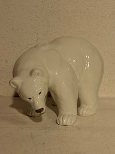 Knud Kyhn. Royal Copenhagen. Stående hvid bjørn, modelnr: 237.