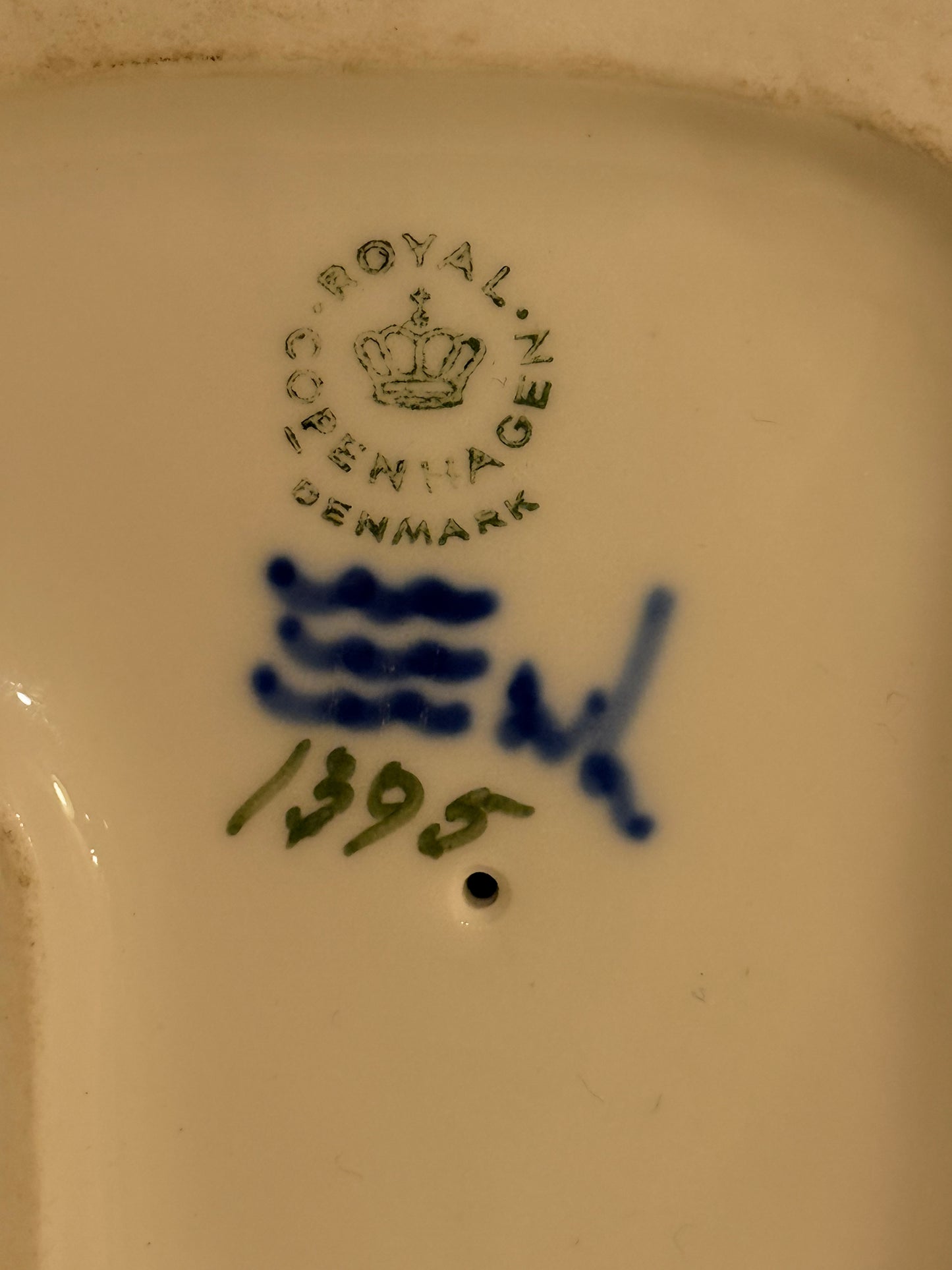 Lotte Benter. Royal Copenhagen 2 Amager Girls model no: 1395.