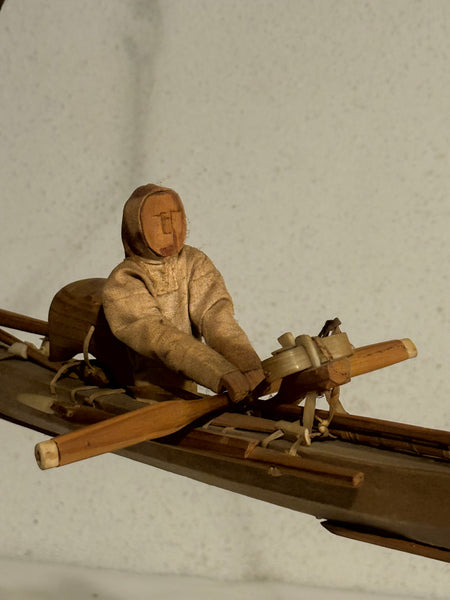 Ældre grønlandsk fanger kajak model, fra midt 1900 tallet.