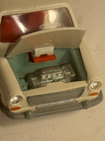 TEKNO Denmark Morris Marina 1100 No. 831. NEAR MINT