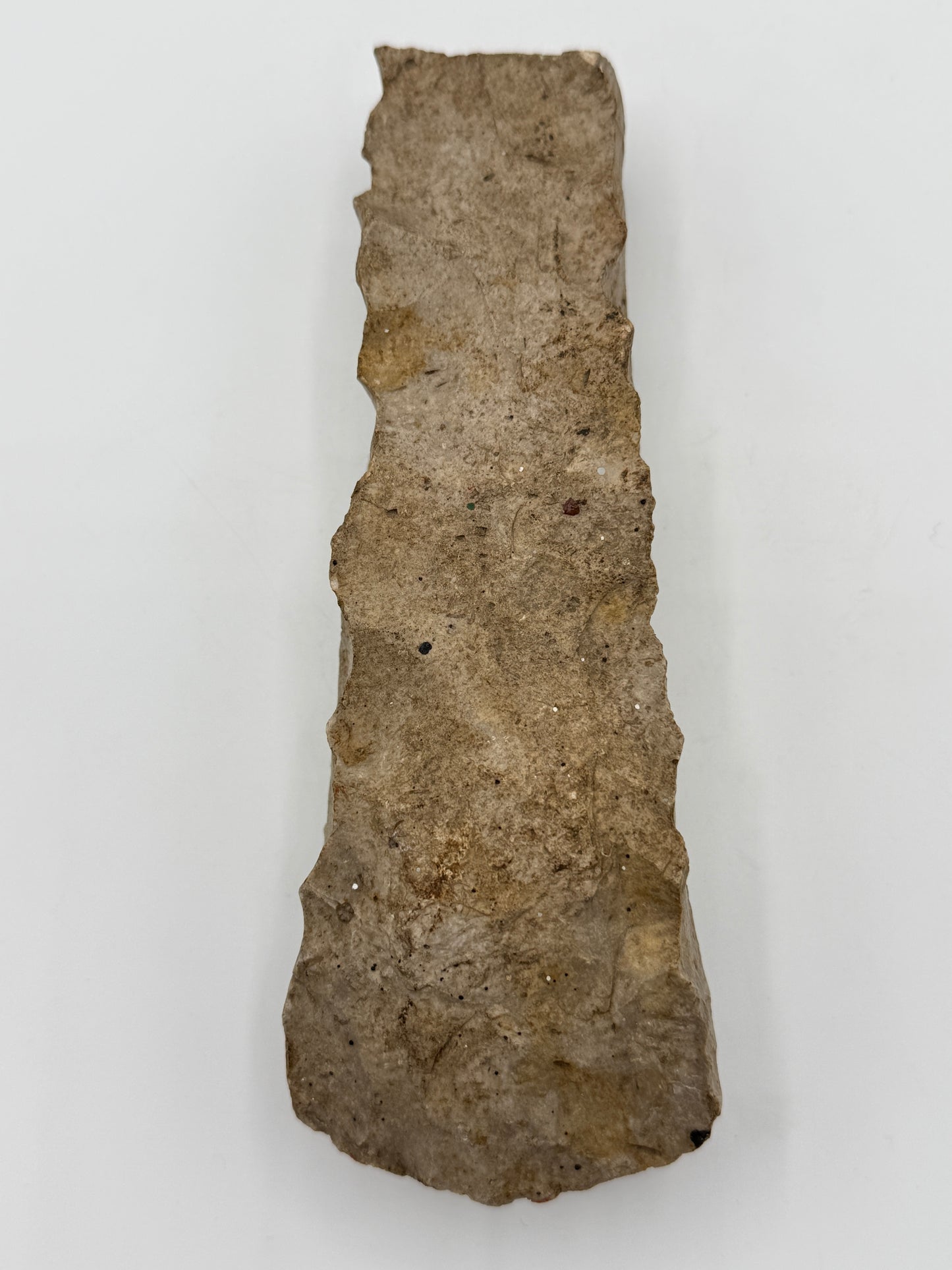 Dansk Stenalder. Tyknakket Valbyøkse i flint. 3000-1800 F.Kr