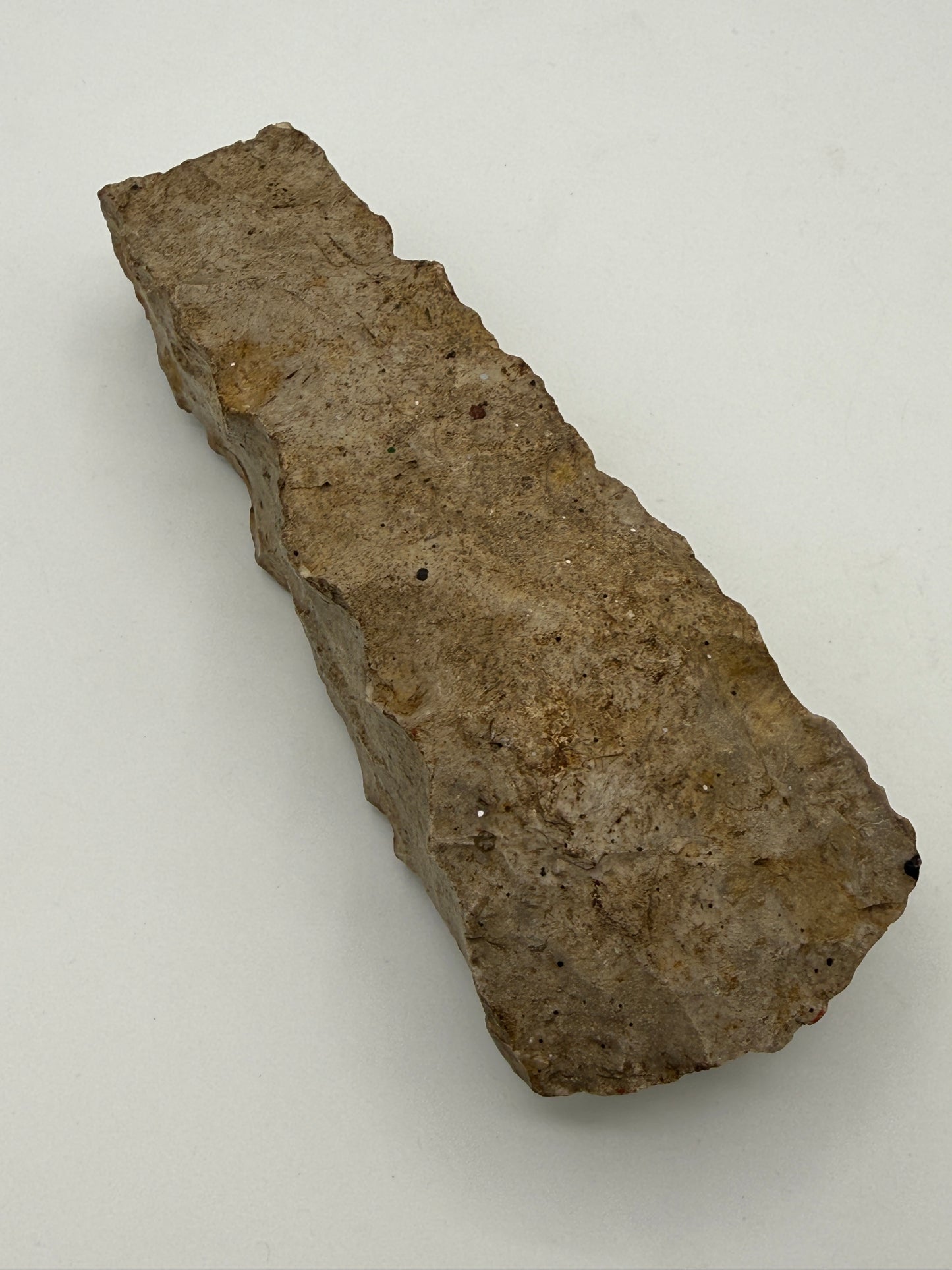 Dansk Stenalder. Tyknakket Valbyøkse i flint. 3000-1800 F.Kr