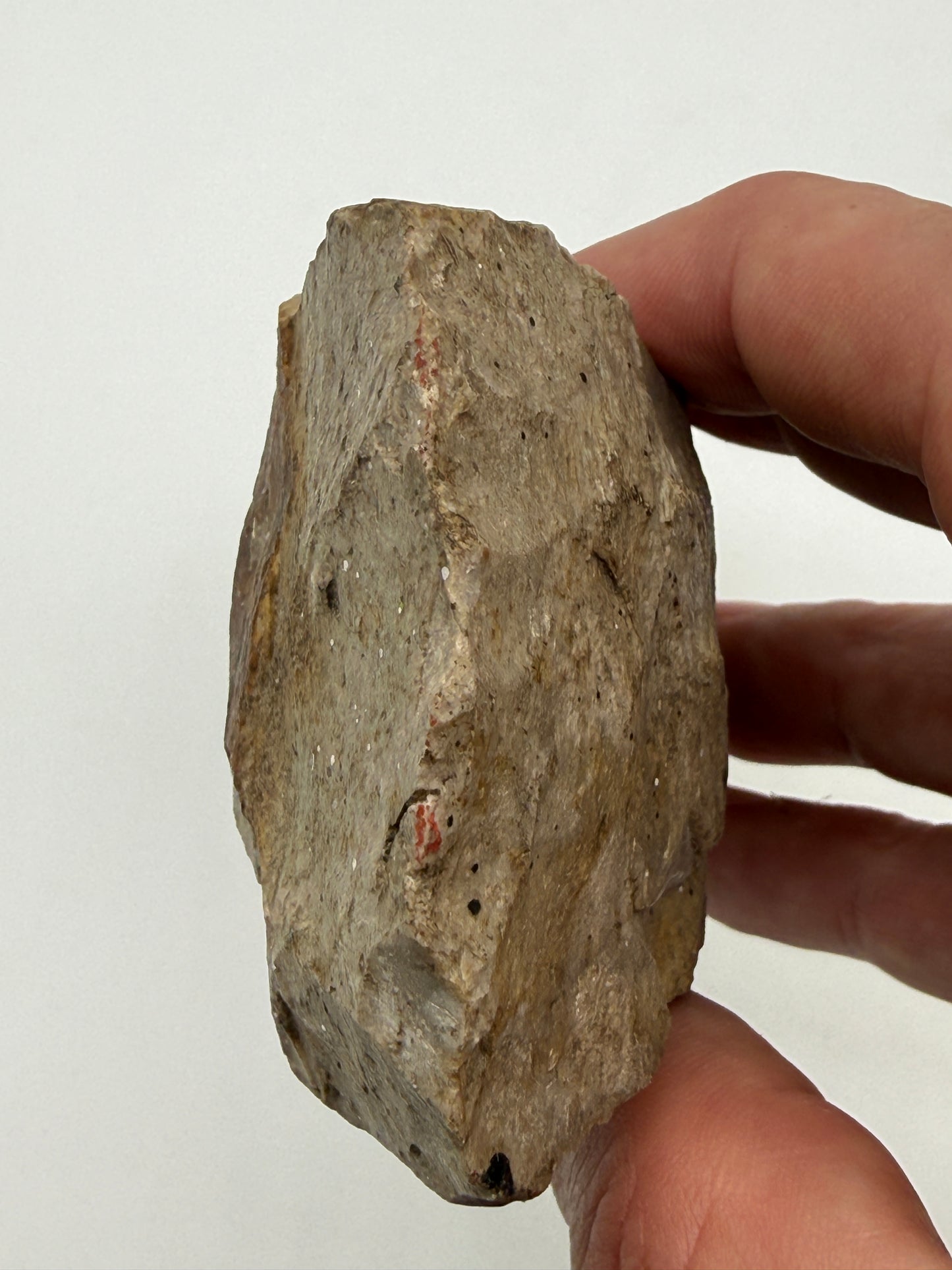 Dansk Stenalder. Tyknakket Valbyøkse i flint. 3000-1800 F.Kr