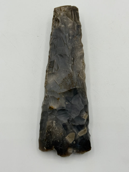 Dansk Stenalder. Tyknakket tyndbladet økse i flint. Dolktid 2400-1800 F.Kr