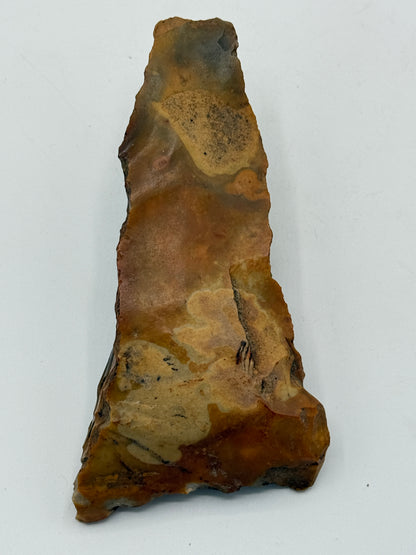 Dansk Stenalder. Symmetrisk kanthugget skiveøkse i flint. Sen Ertebølletid: 4500-3900 F.Kr