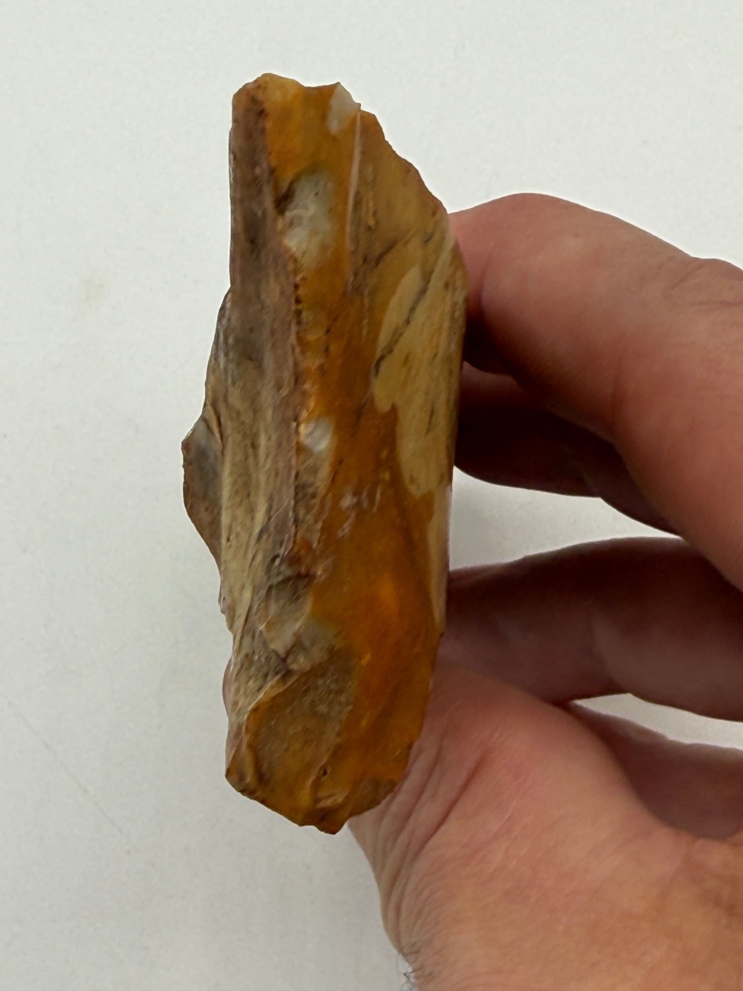 Dansk Stenalder. Symmetrisk kanthugget skiveøkse i flint. Sen Ertebølletid: 4500-3900 F.Kr