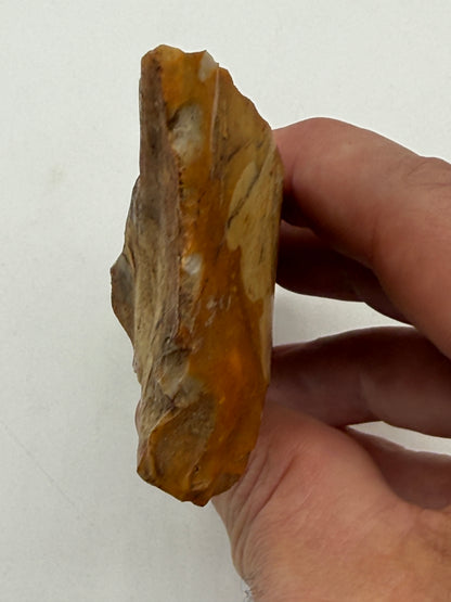 Dansk Stenalder. Symmetrisk kanthugget skiveøkse i flint. Sen Ertebølletid: 4500-3900 F.Kr