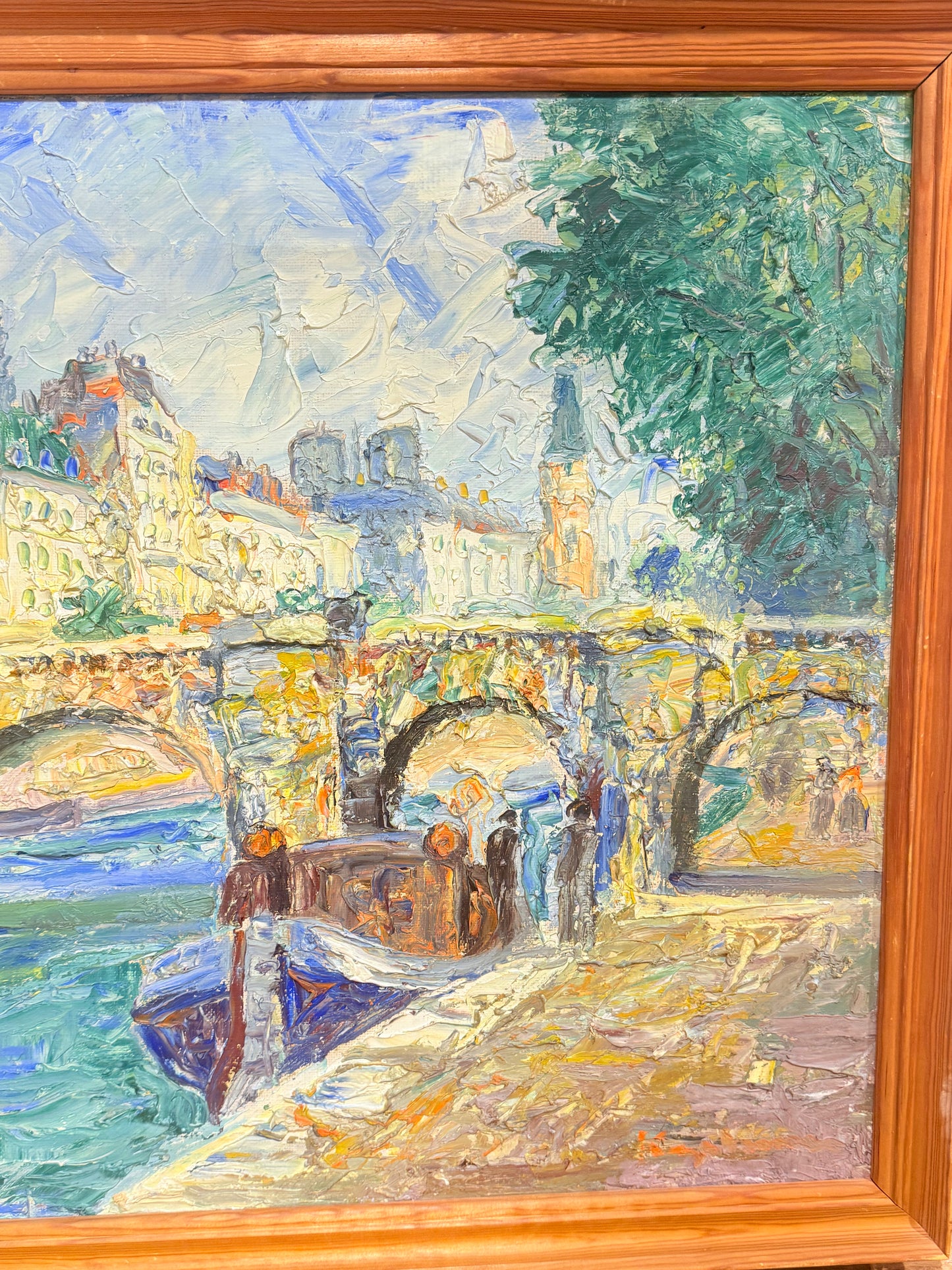 Pariser bymotiv. Impressionistisk impasto oliemaleri . Fra ca.1950-1970.