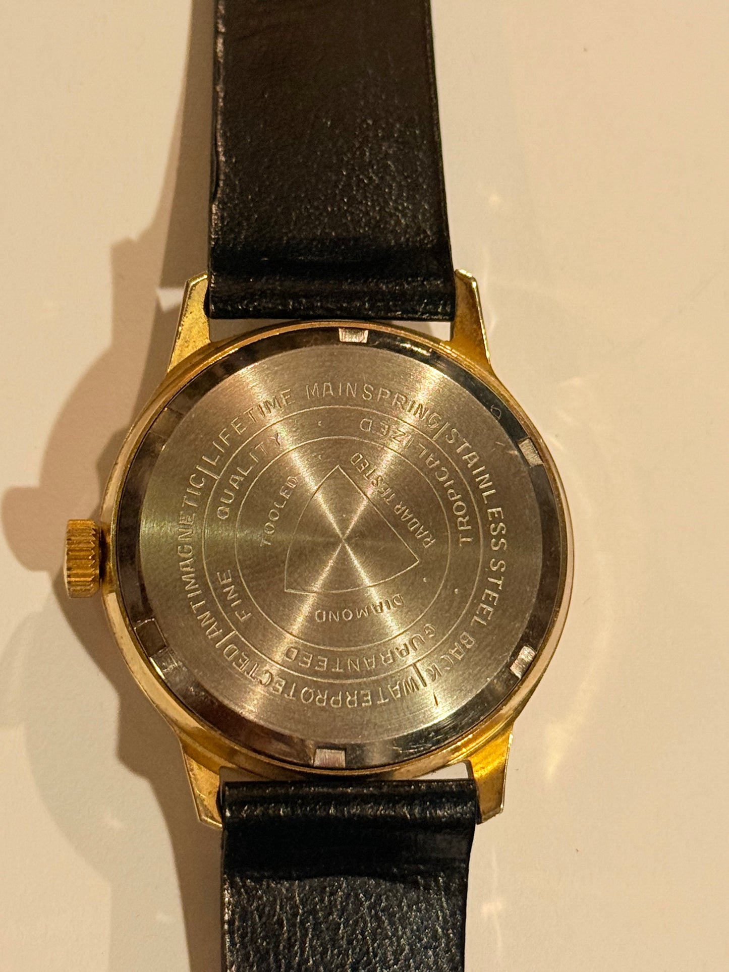 Vintage SD orange manuelt armbåndsur. Fra 1970erne.