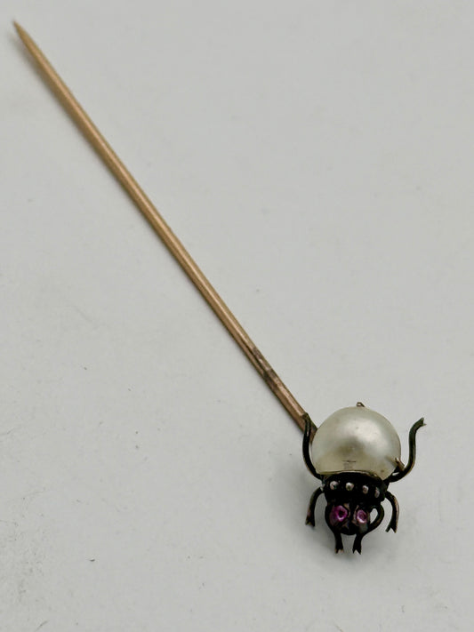 Antik viktoriansk beetle slipsenål i 18K. Guld, perle & amethyst. Slut 19. Årh