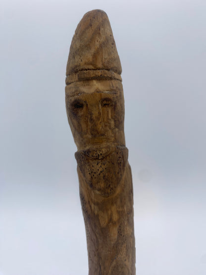 Håndskåren skandinavisk Viking pinde-figur. Slut 20. Århundrede