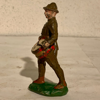 Trico, Large soldier, musician with drum. 10cm series, from Japan.