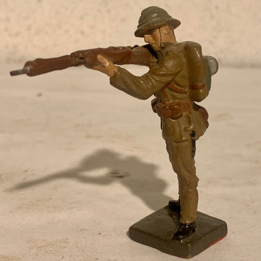 Lineol fransk soldat, med gevær, fra 1930érne