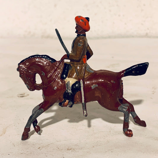 Antik britains deetail tinsoldat, araber til hest, fra start 1900-tallet