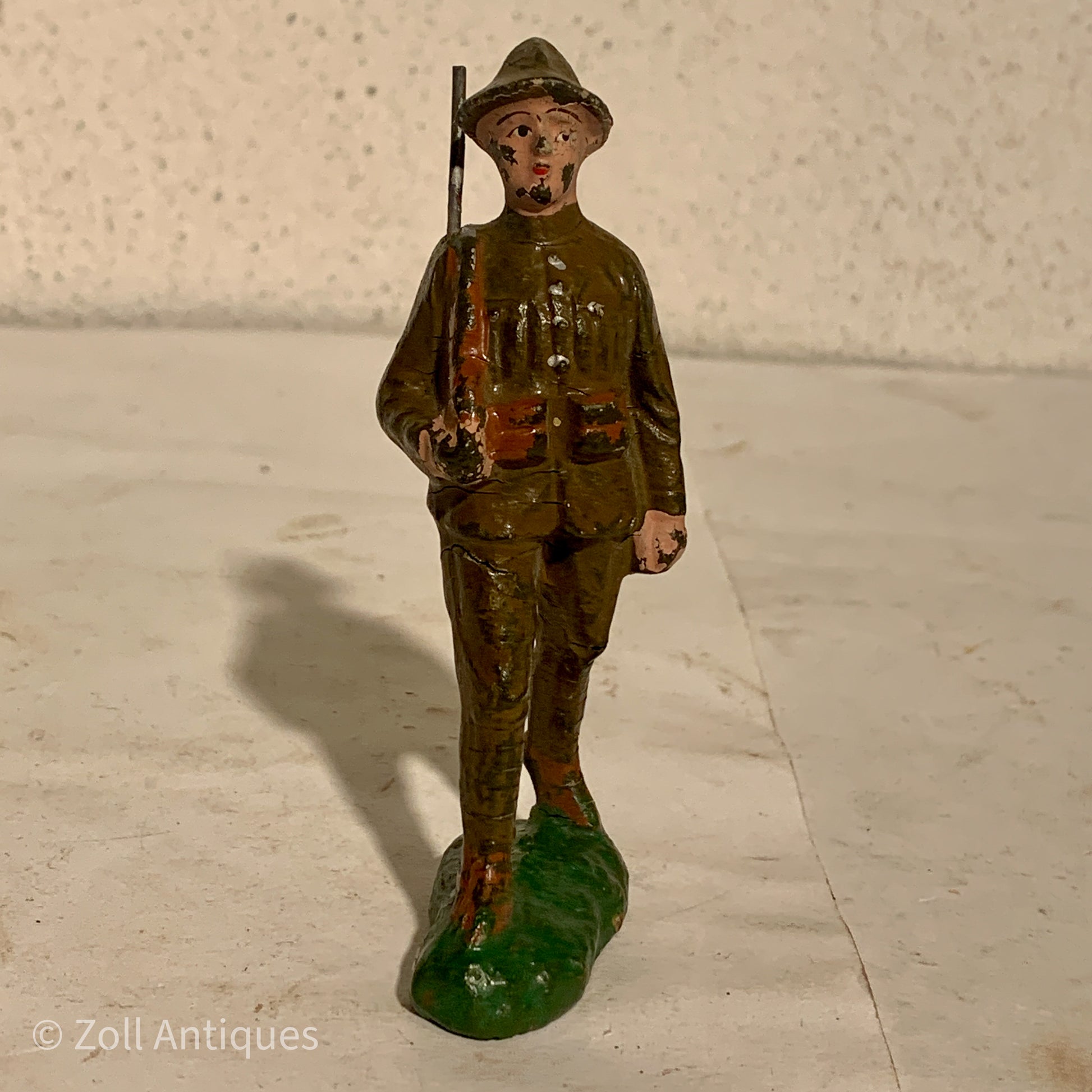 Trico, Stor soldat, marcherende. 10cm serien, fra Japan