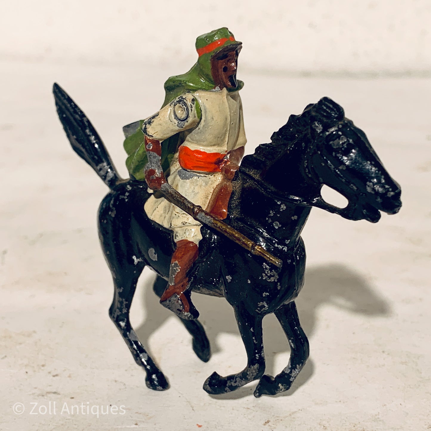 Antique Britains Deetail tin soldier, Arab on horseback, from the early 1900s.