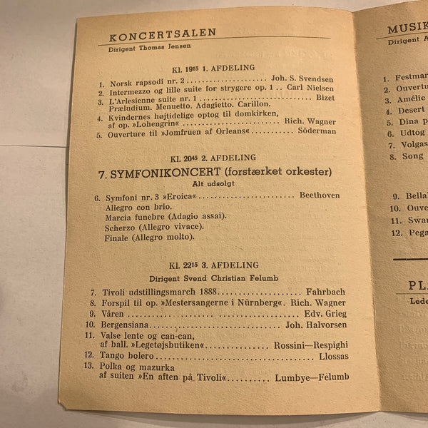 Ældre originalt TIVOLI program fra 1952.