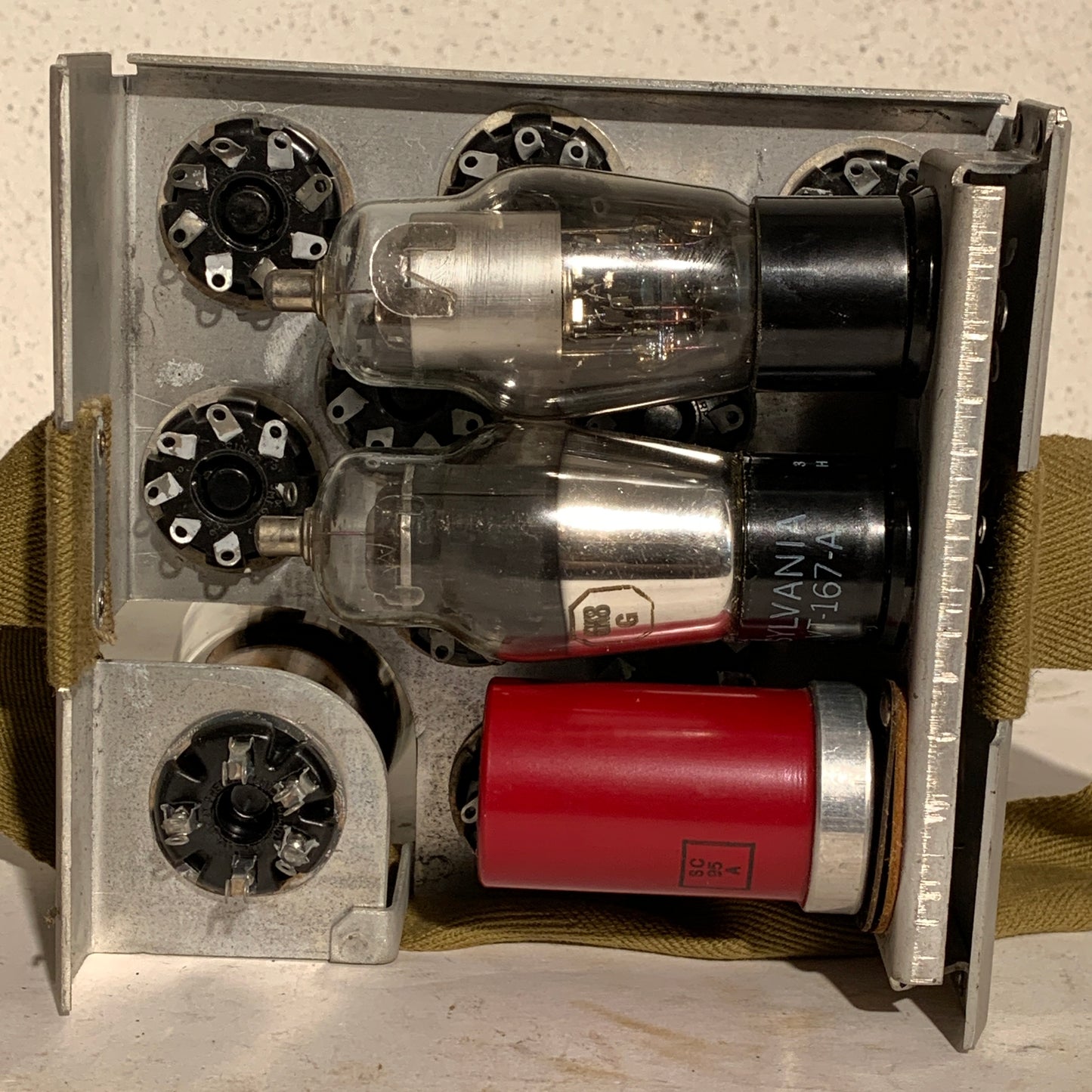 Original engelsk WW2 reserve radiorørs sæt No.19, fra 1939-1945.
