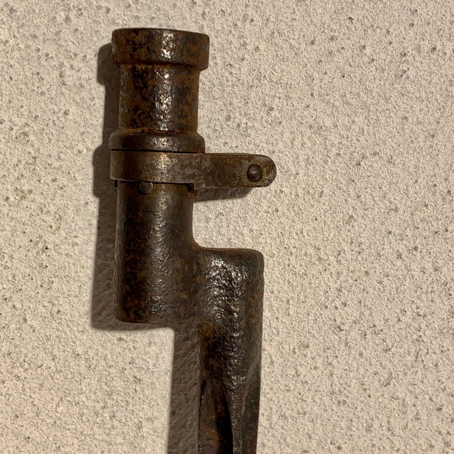 Antik dølle bajonet, fra 1700/1800 tallet.