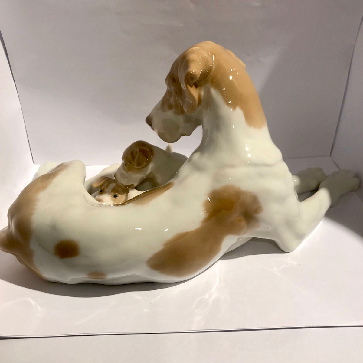 Bing & Grøndahl Pointer m. Hvalpe