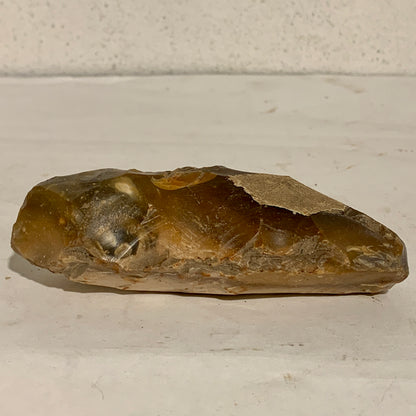 Dansk oldsag, Kerneøkse i flint. Jæger stenalder.